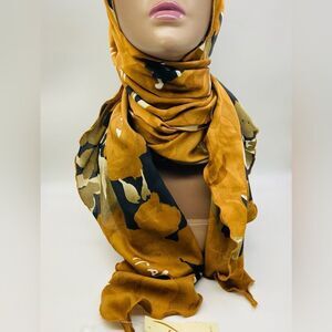 NWT Collectioneghteen Elegant Roses Scarf 82”/22”